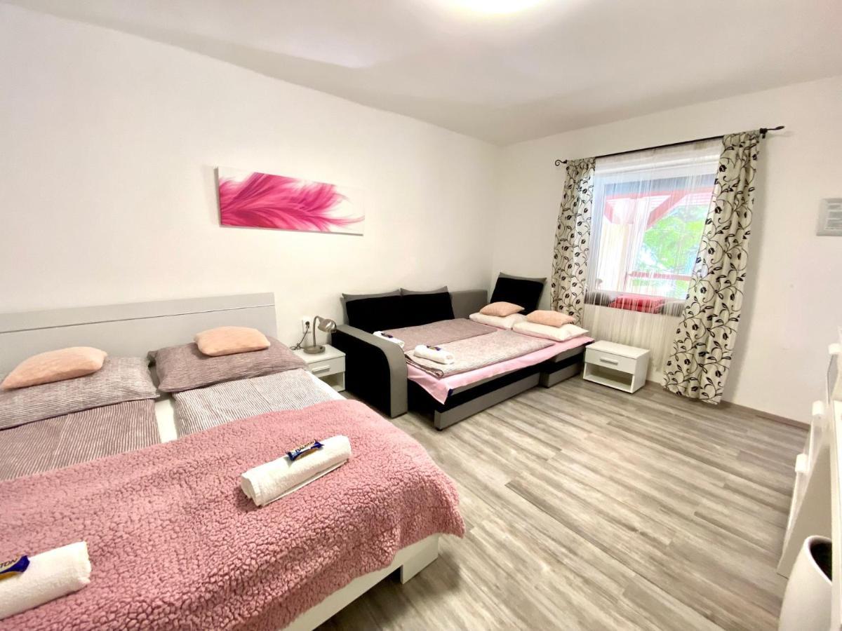 Do-Ti Apartmanhaz Balatonlelle Exterior photo